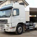 Gooncave Volvo