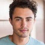 Darren Barnet (visual voices guide) - Behind The Voice Actors