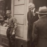 Richard Stern, German Jew, decorated WW1 vet, next to Nazi 1933