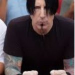 Trent Reznor eating