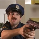 Cop smossh même