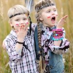 kids dressed as Indians