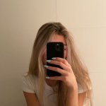 Hiding from your selfie