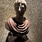 Roman dude sculpture 1