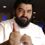 Cannavacciuolo thumbs up