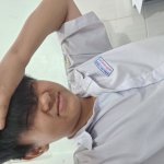 Student hand on head