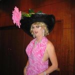 Man dressed as a woman ♀️ meme