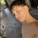 When bro takes 'hi' the wrong way