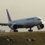 Plane Sky Grass Mirror Image Mode