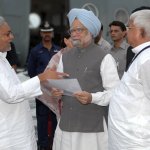 Nitish, Lalu topi pahnate hue