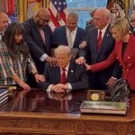 Trump evangelic prayer meme