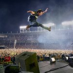 Eddie Vedder jump ahead