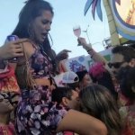 mulher sendo traida na cara dura  woman being blatantly cheated