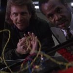 Lethal weapon 2 Bomb Defuse meme