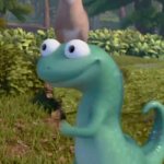 lizard marche GIF Template