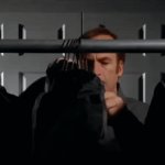 Saul Goodman suits scend