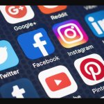 social media apps screen