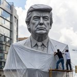Erecting Donald Trump Statue