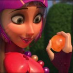 Honey Lemon examining her chem-balls after her super heroine upg