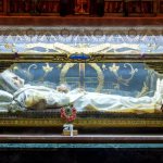 Glass coffin