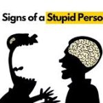 5 Signs of a Stupid Person meme