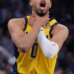 Tyrese Haliburton choke meme