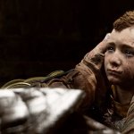 kratos holding atreus