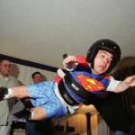Midget tossing
