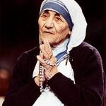 Mother Theresa Praying