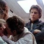 Luke and Leia Kissing meme