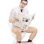 guy pooping newspaper