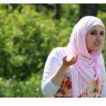 Confused muslim girl