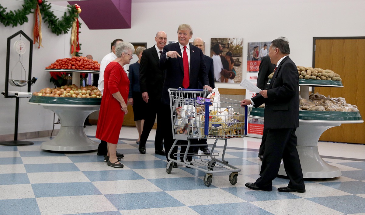 Trump at Food Pantry Blank Meme Template