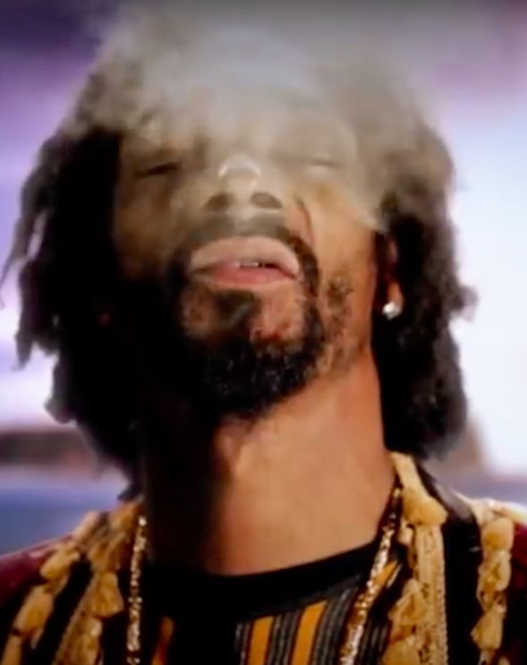 High Quality Snoop Dogg Vaping Blank Meme Template