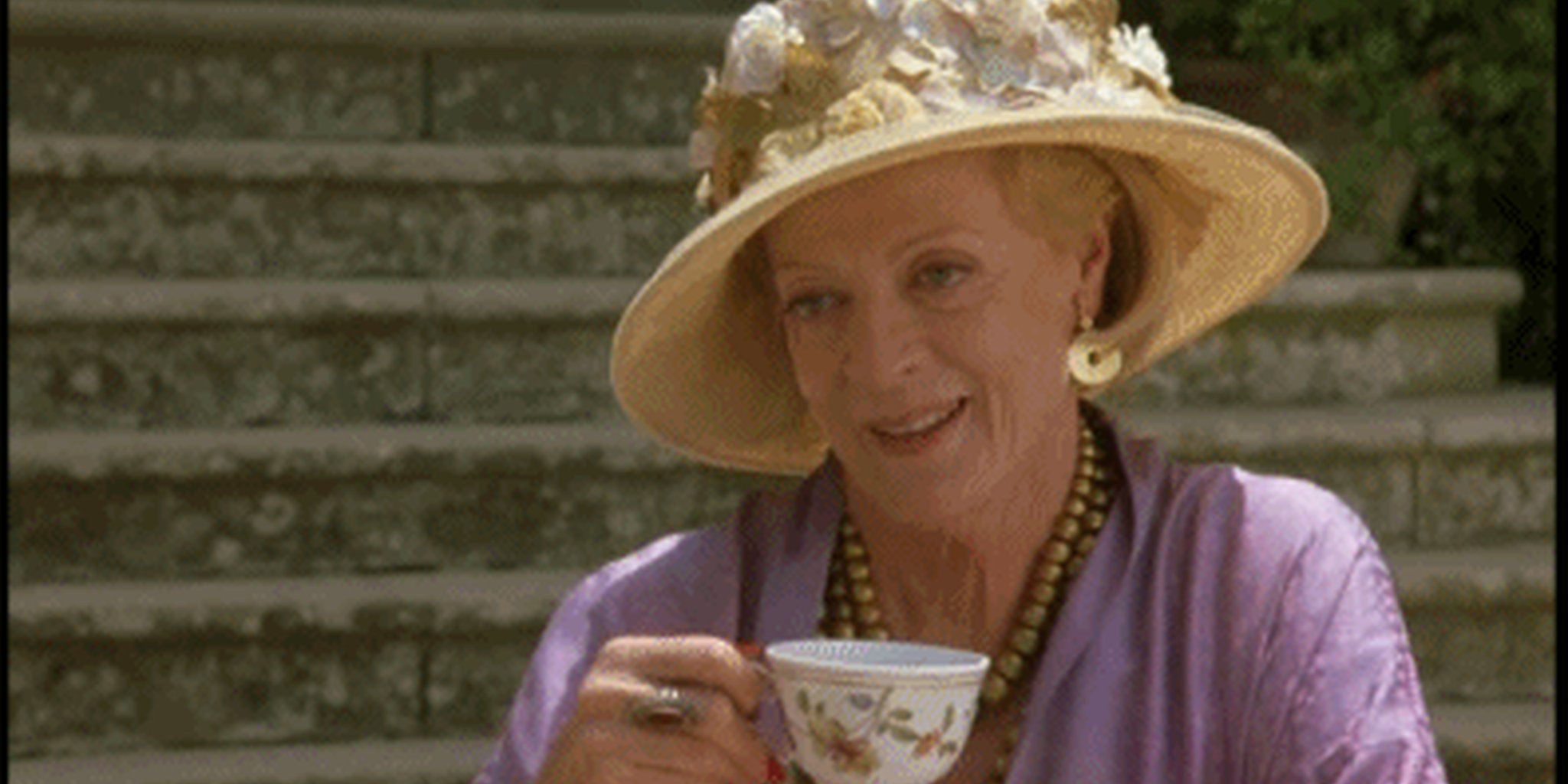 High Quality Maggie Smith Blank Meme Template