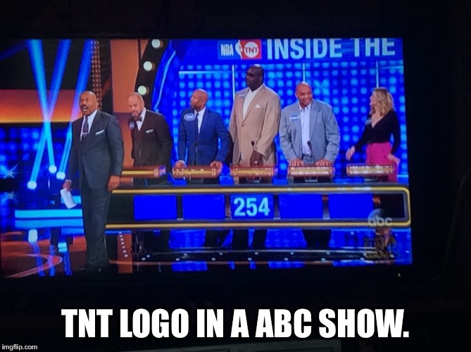 TNT LOGO IN A ABC SHOW. | image tagged in celebrity family feud | made w/ Imgflip meme maker