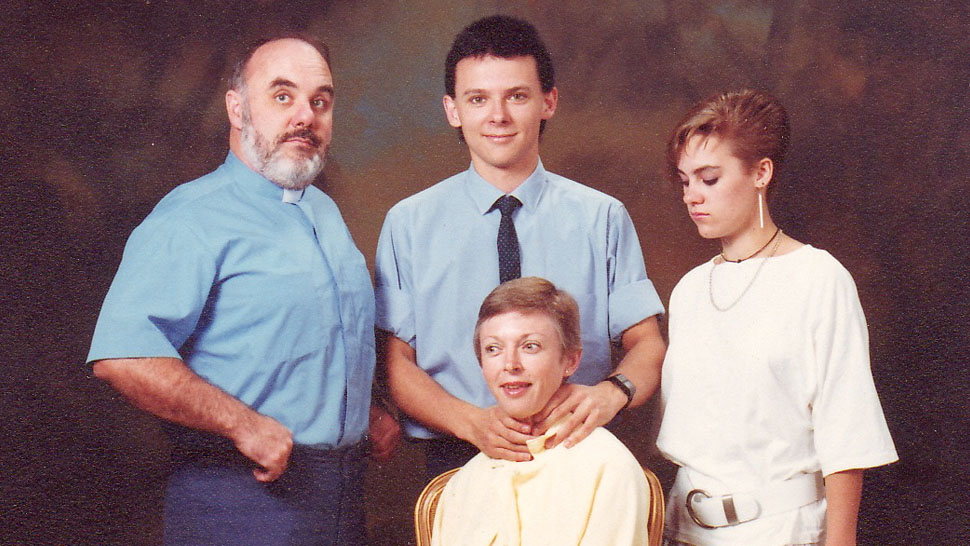 High Quality Awkward Family Photo Blank Meme Template