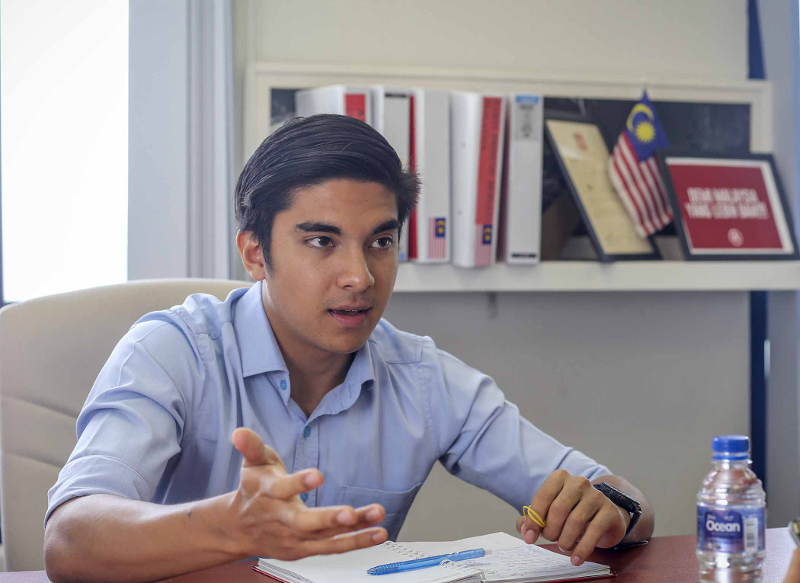 syed saddiq - by firdaus latif Blank Meme Template