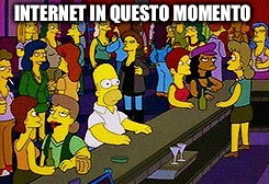 Homer Bar | INTERNET IN QUESTO MOMENTO | image tagged in homer bar | made w/ Imgflip meme maker