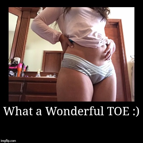 Tempting CToe | image tagged in funny,cameltoe,camel toe,crossfit,sexy legs | made w/ Imgflip demotivational maker