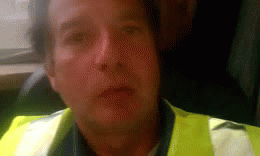 Look | image tagged in gifs | made w/ Imgflip video-to-gif maker