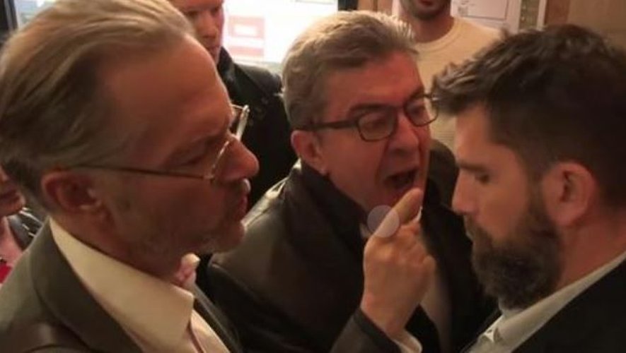 melenchon pas content Blank Meme Template