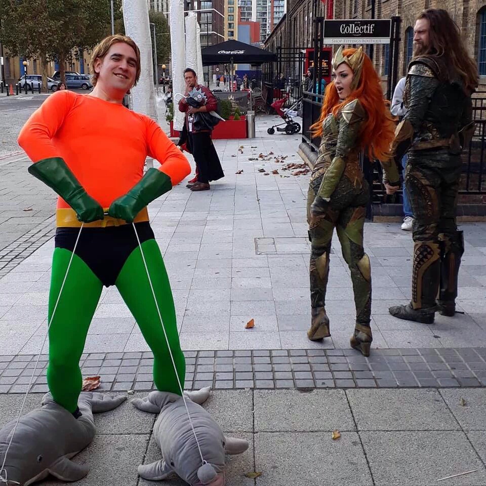 High Quality Distracted Aquaman Girlfriend Blank Meme Template