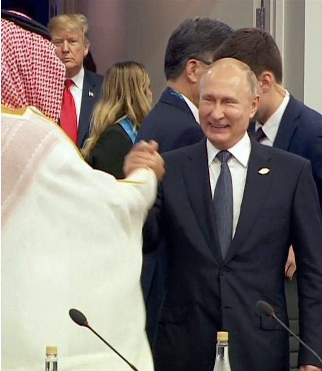 Putin, Arabian prince and Trump Blank Meme Template