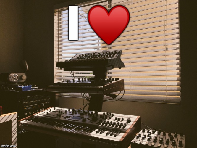 synth heaven | I ♥️ | image tagged in synth heaven | made w/ Imgflip meme maker