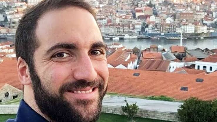 Pipita Blank Meme Template