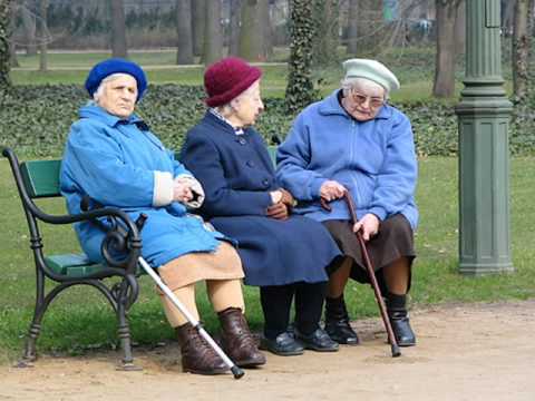 three old ladies on a bench Blank Meme Template