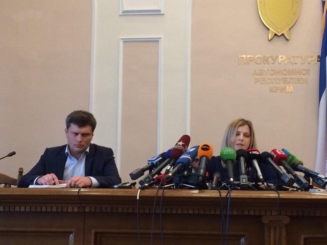 High Quality Natalia Poklonskaya Behind Microphones Blank Meme Template