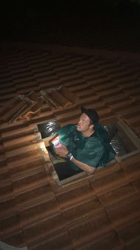 High Quality Roof thief Blank Meme Template