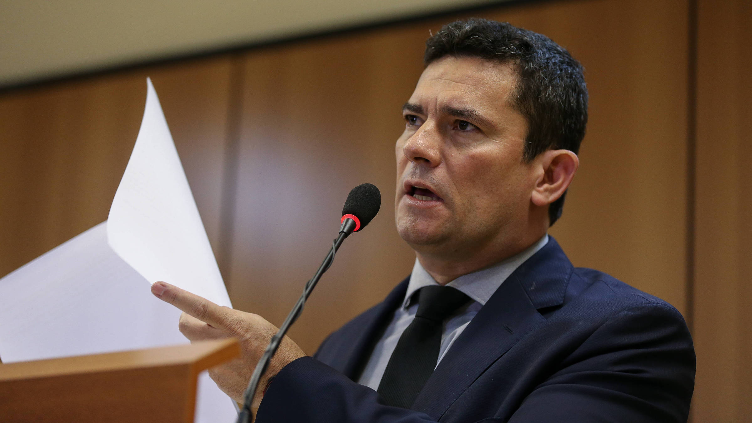 High Quality Sergio Moro trabalhando Blank Meme Template